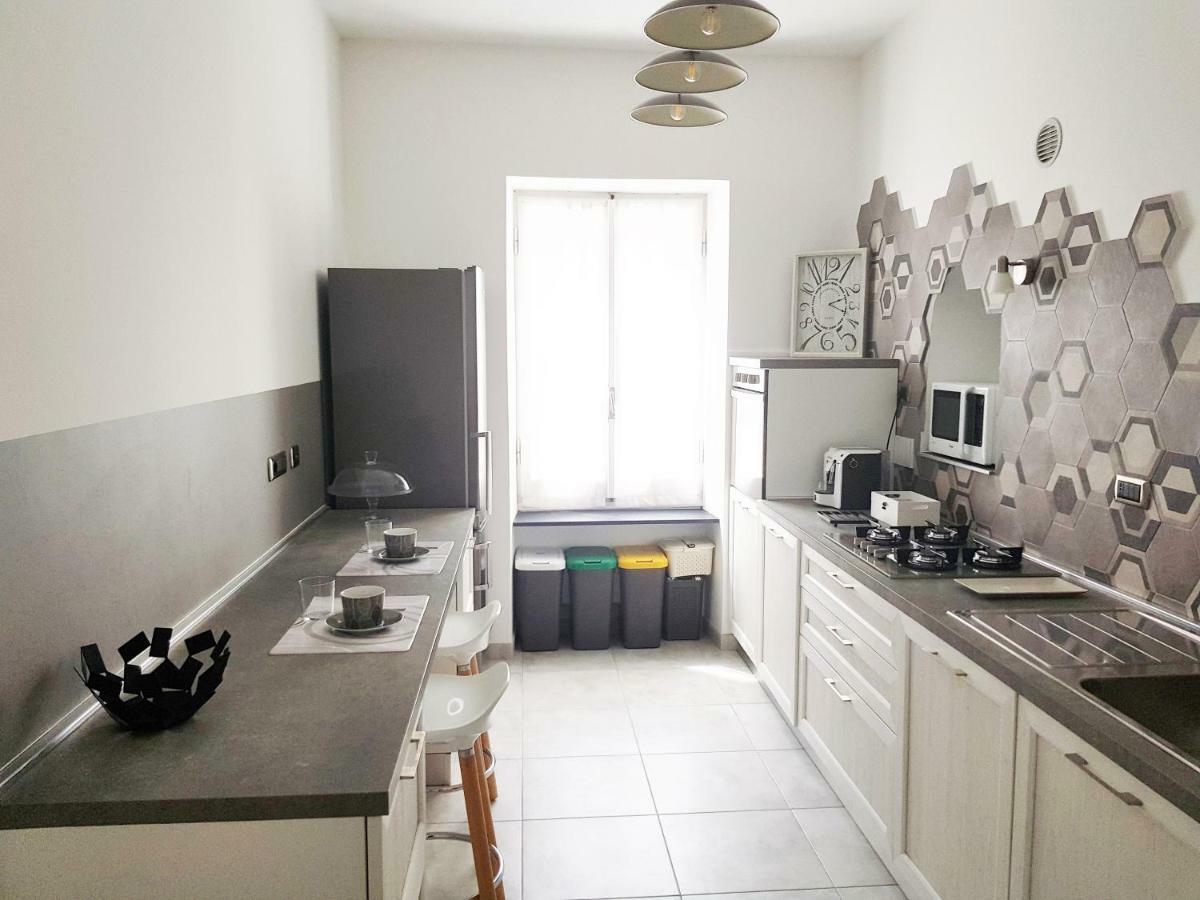Modern Flat With Panoramic Terrace In Zuccarello Leilighet Eksteriør bilde